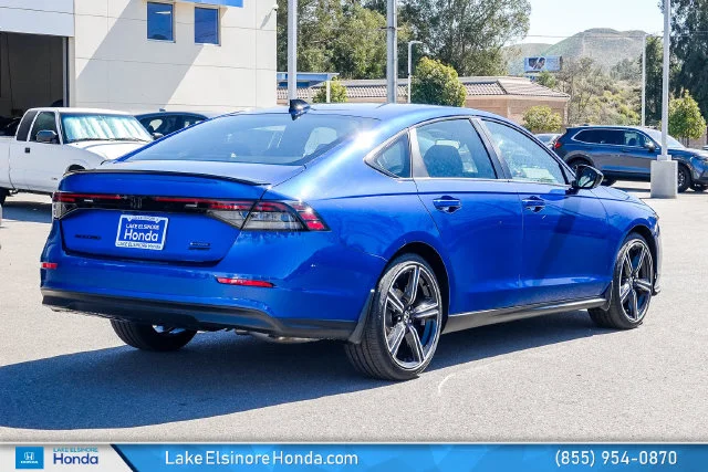 New 2026 Still Night Pearl Honda Sport Hybrid image 9