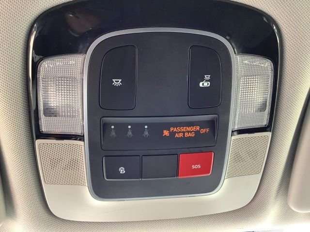 Certified Used 2024 Black Pearl Hyundai SEL image 34
