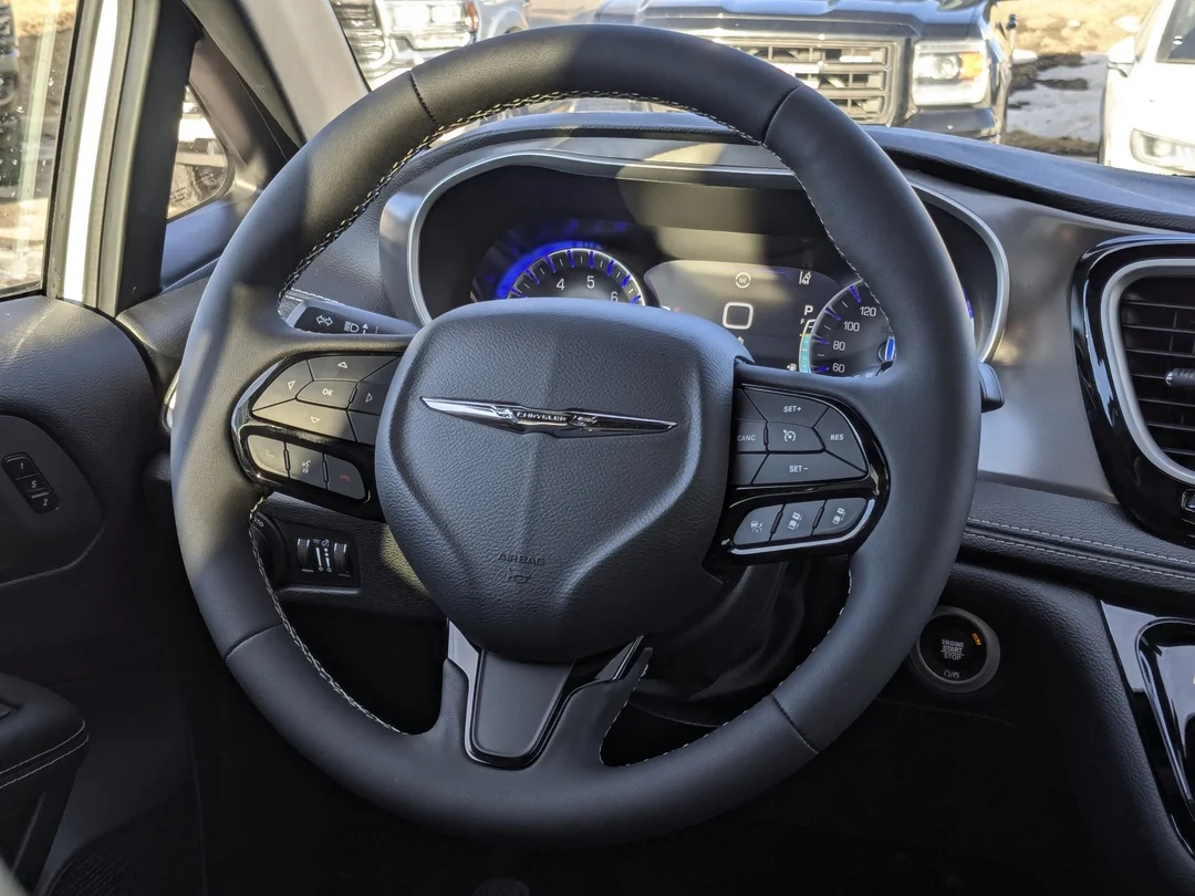 New 2026 White Chrysler Select - - FWD - Full Sunroof - S Appearance Package - 20 Foreshadow Wheels - Stow n Go & More! image 16