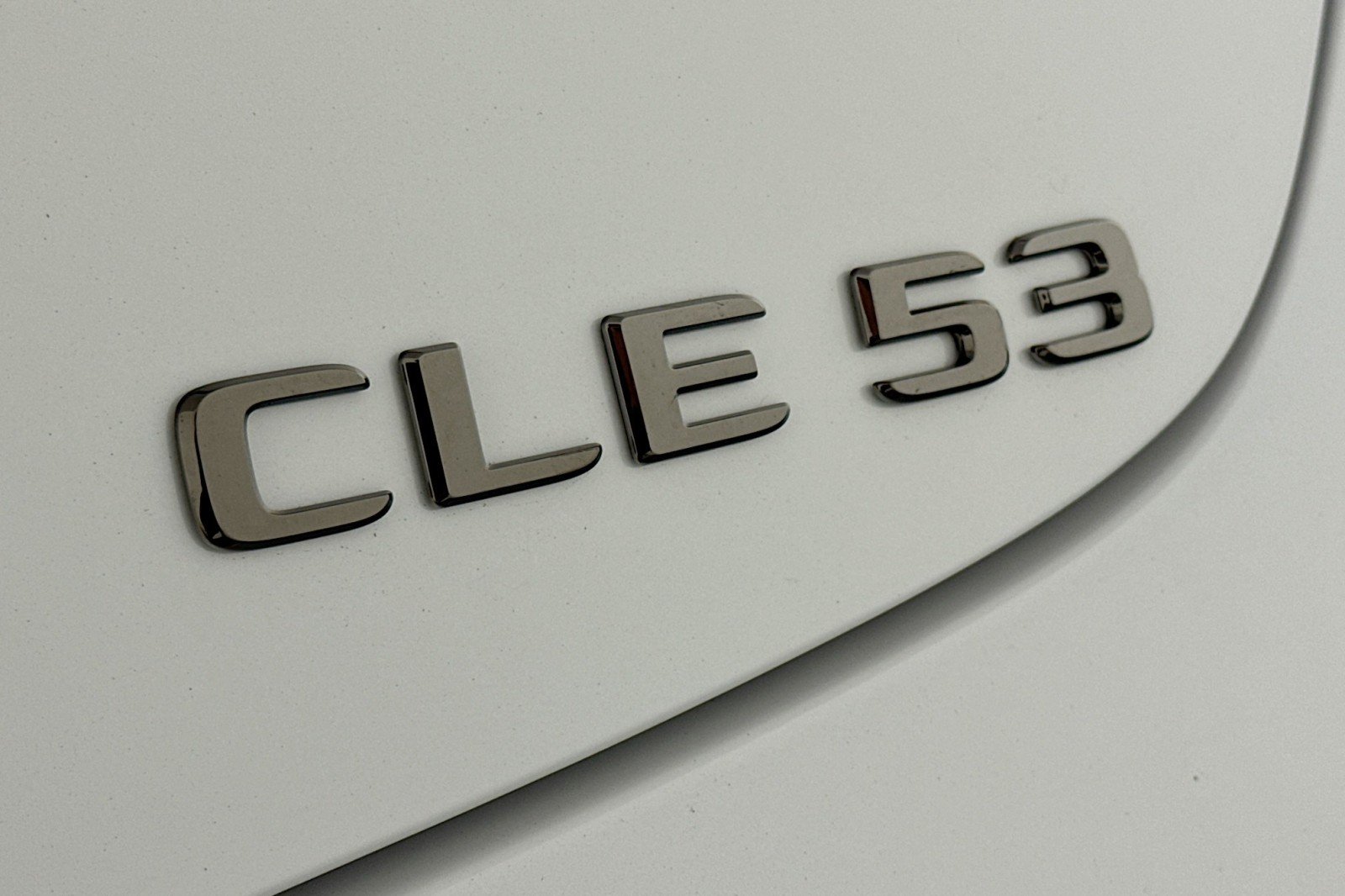 New 2026 MANUFAKTUR Moonlight White Metallic Mercedes-Benz AMG® CLE 53 4MATIC+ Coupe image 8