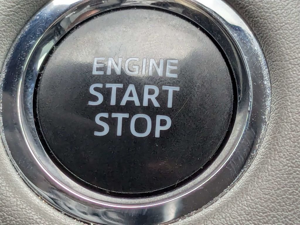 Used 2022 Gray Toyota XLE image 34