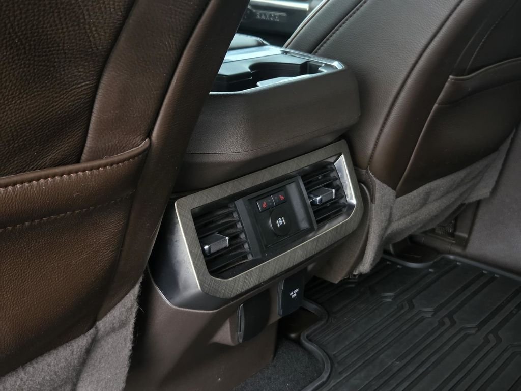 Used 2024 Agate Black Metallic Ford King Ranch image 36