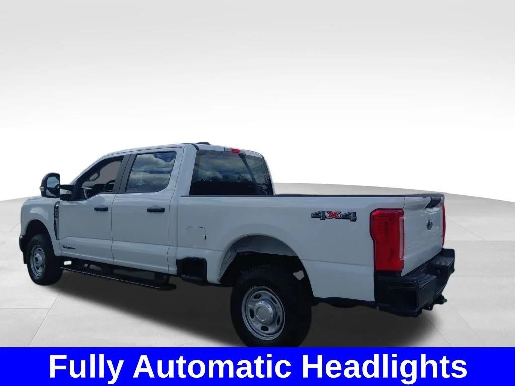 Used 2026 Oxford White Ford XL image 18