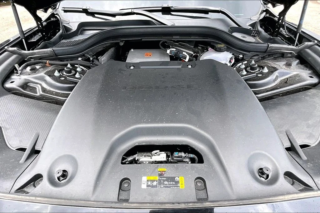 2025 Dodge Charger Daytona R/T - Photo 9