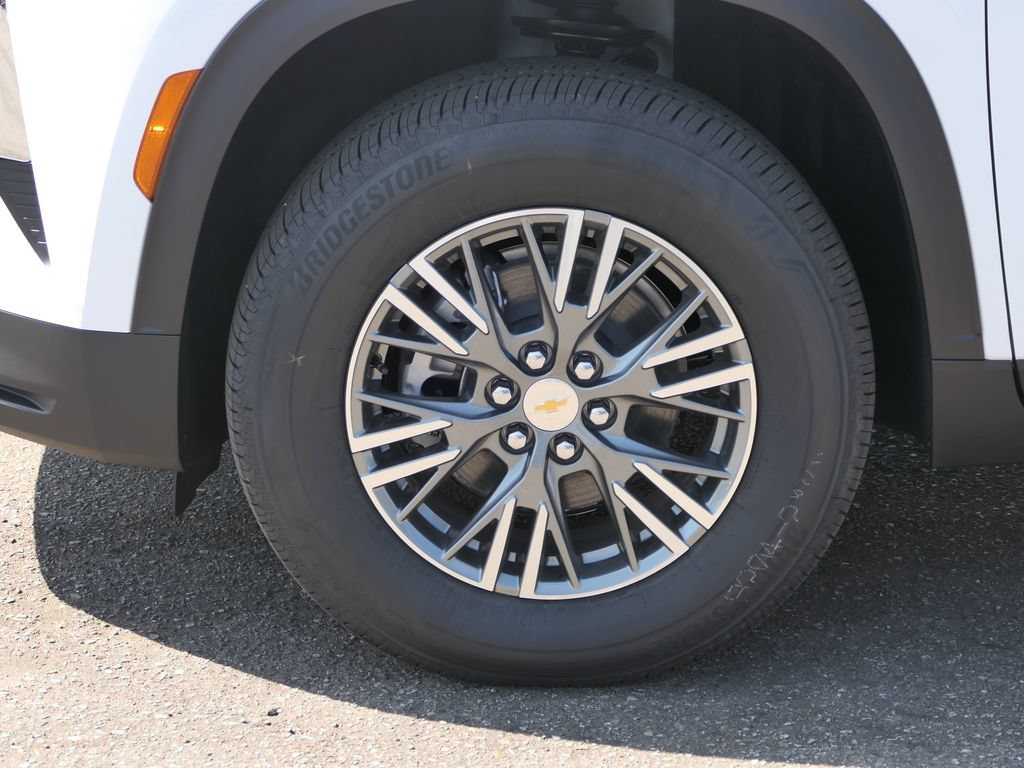 2026 Chevrolet Traverse LT - Photo 10