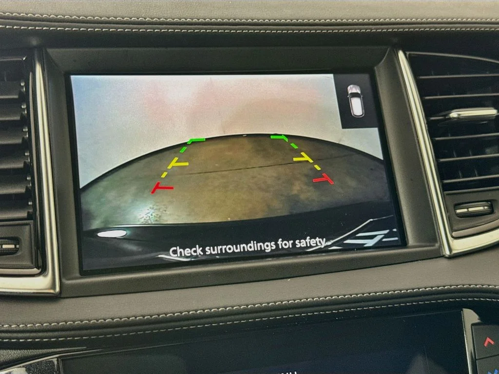 Certified Used 2023 Black INFINITI LUXE image 19