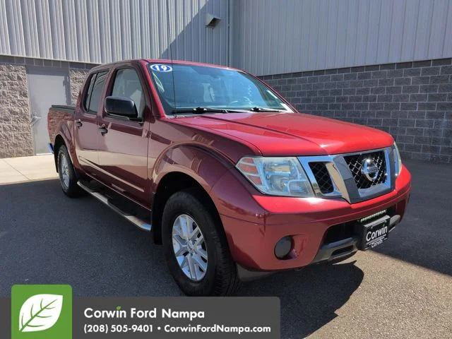 2019 Nissan Frontier 4.0 SV Crew Cab 4X4 AT SWB's photo
