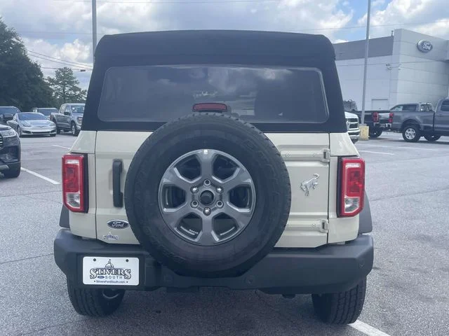 New 2025 Beige Ford Big Bend image 3