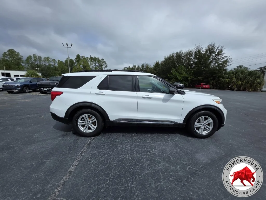 Used 2021 White Ford XLT image 6
