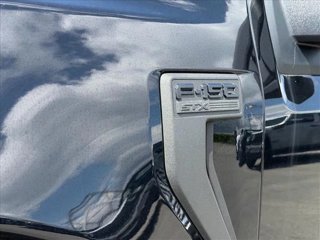 Used 2023 Agate Black Ford XL image 9