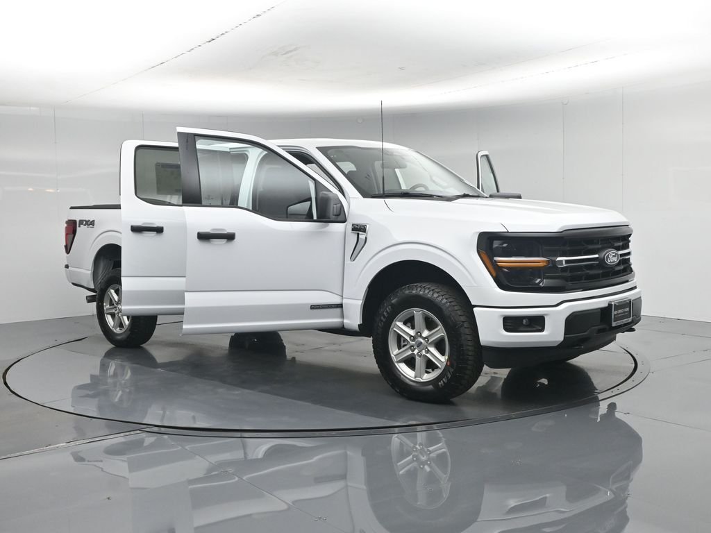 New 2026 Oxford White Ford XLT image 31