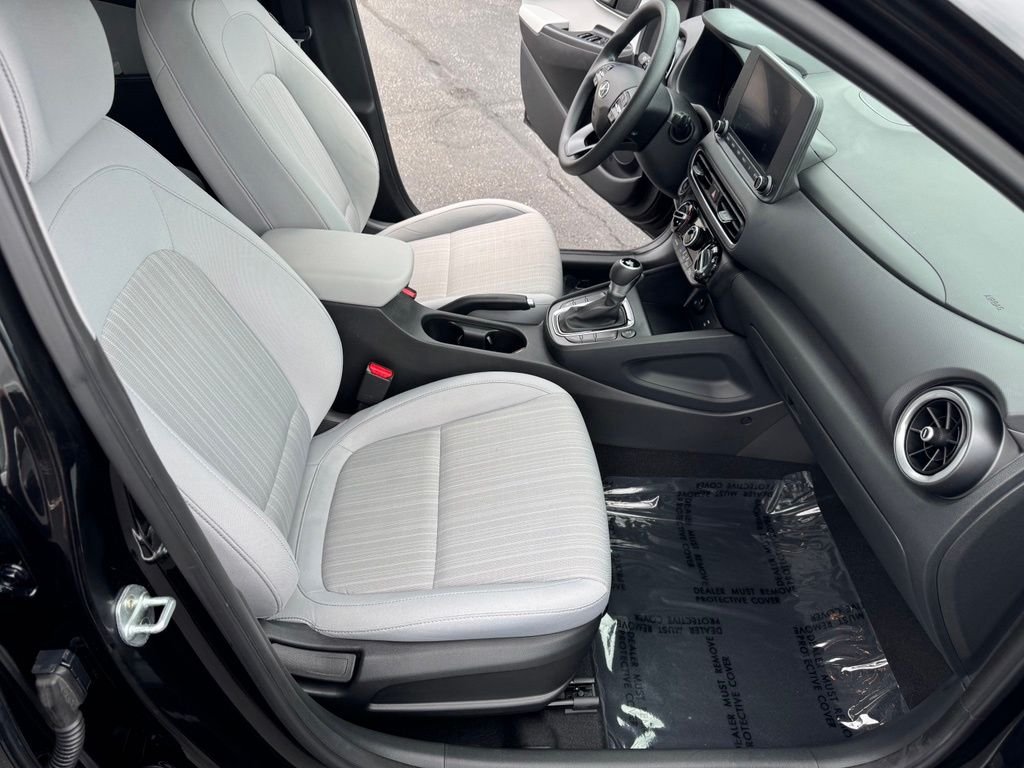 Certified Used 2022 Ultra Black Hyundai SEL image 29
