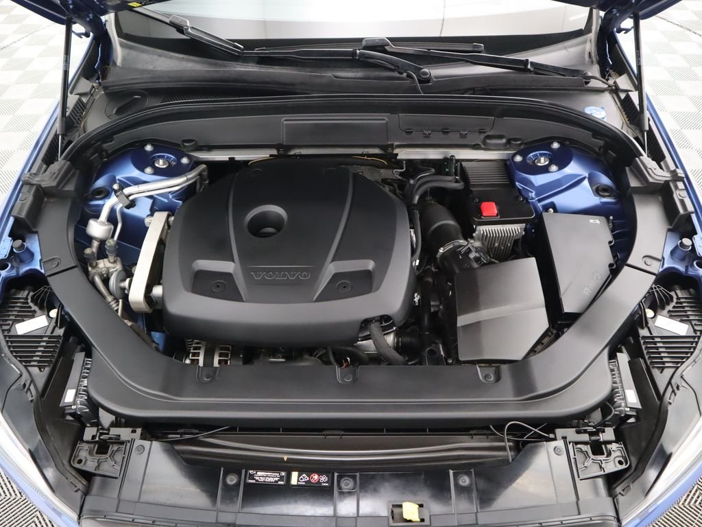 2021 Volvo XC60 R-Design - Photo 30
