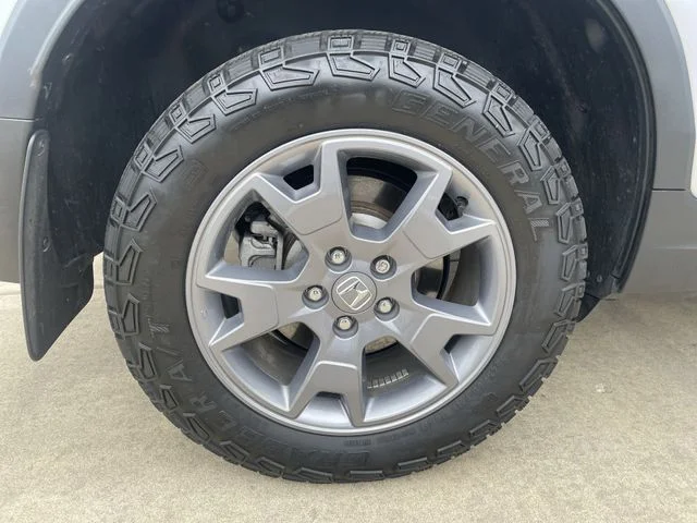 2025 Honda Passport TrailSport - Photo 37