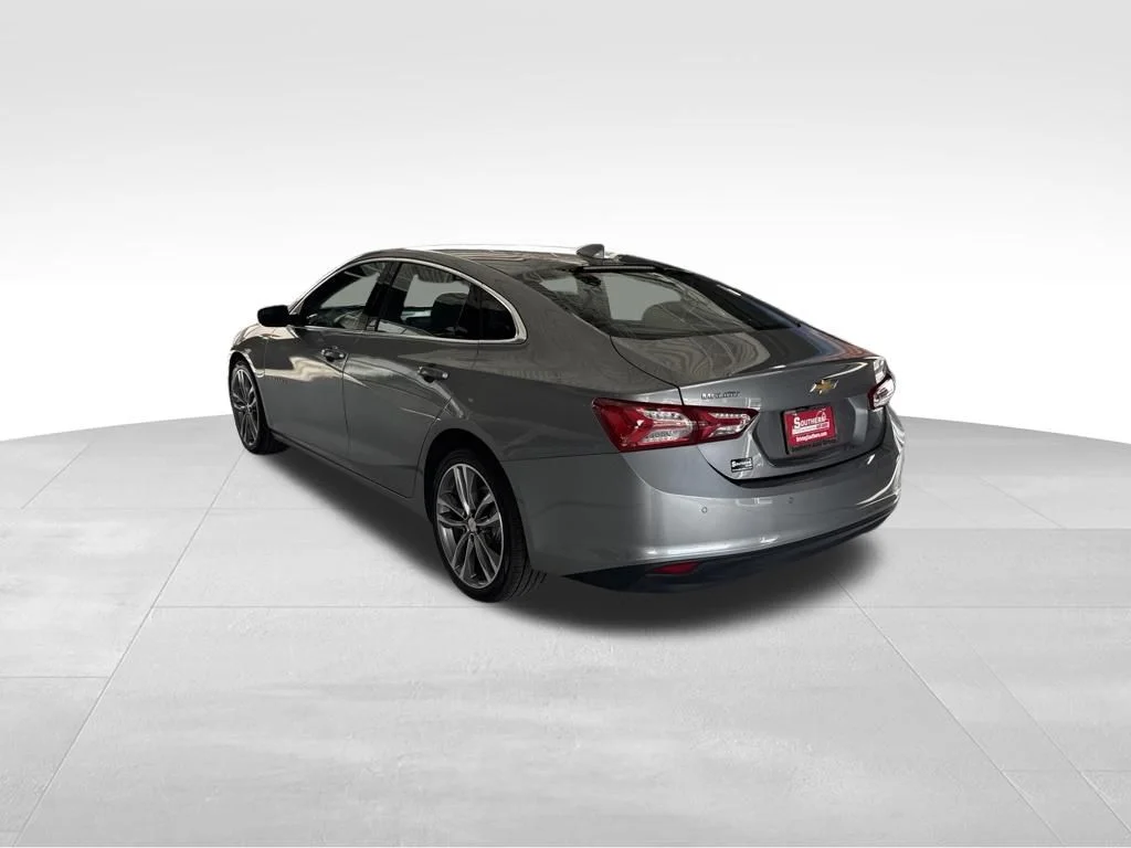 Used 2024 Gray Chevrolet LT image 3