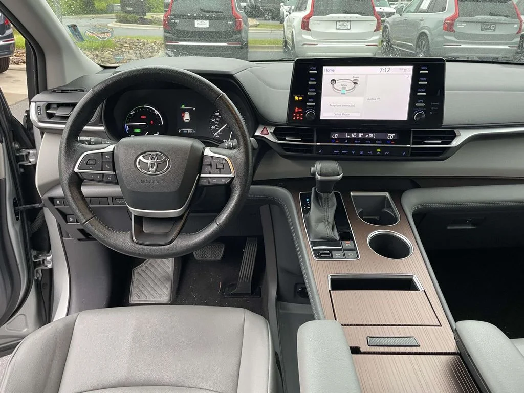 Used 2022 Celestial Silver Metallic Toyota XLE image 4
