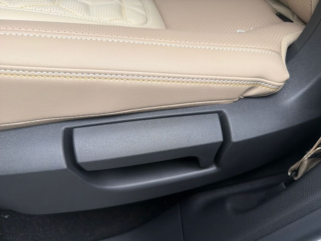 New 2026 Nissan Armada Platinum 4D Sport Utility