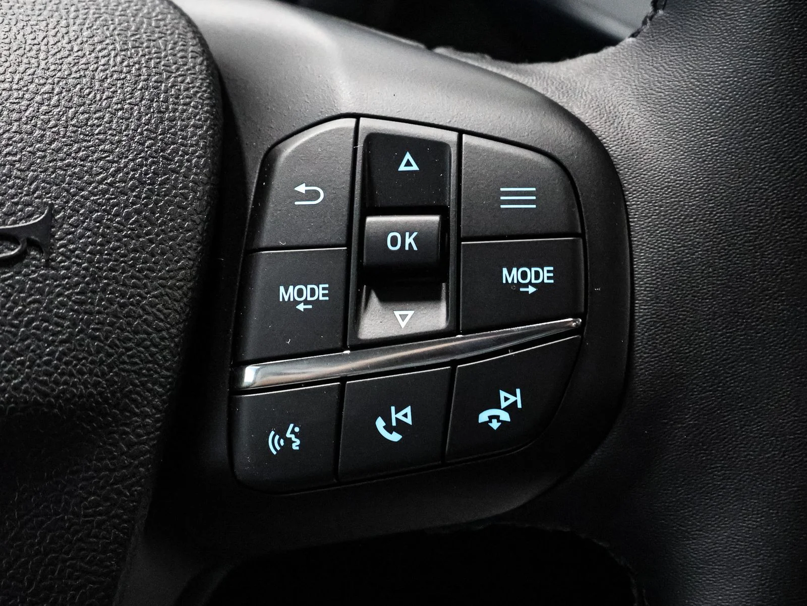New 2026 Gray Ford XLT image 36