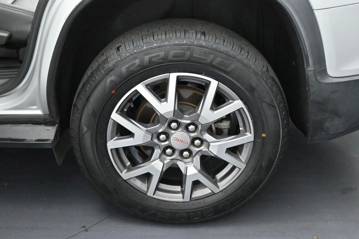 Used 2020 Quicksilver Metallic GMC SLT image 38