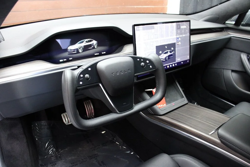 Used 2023 Solid Black Tesla Base image 23
