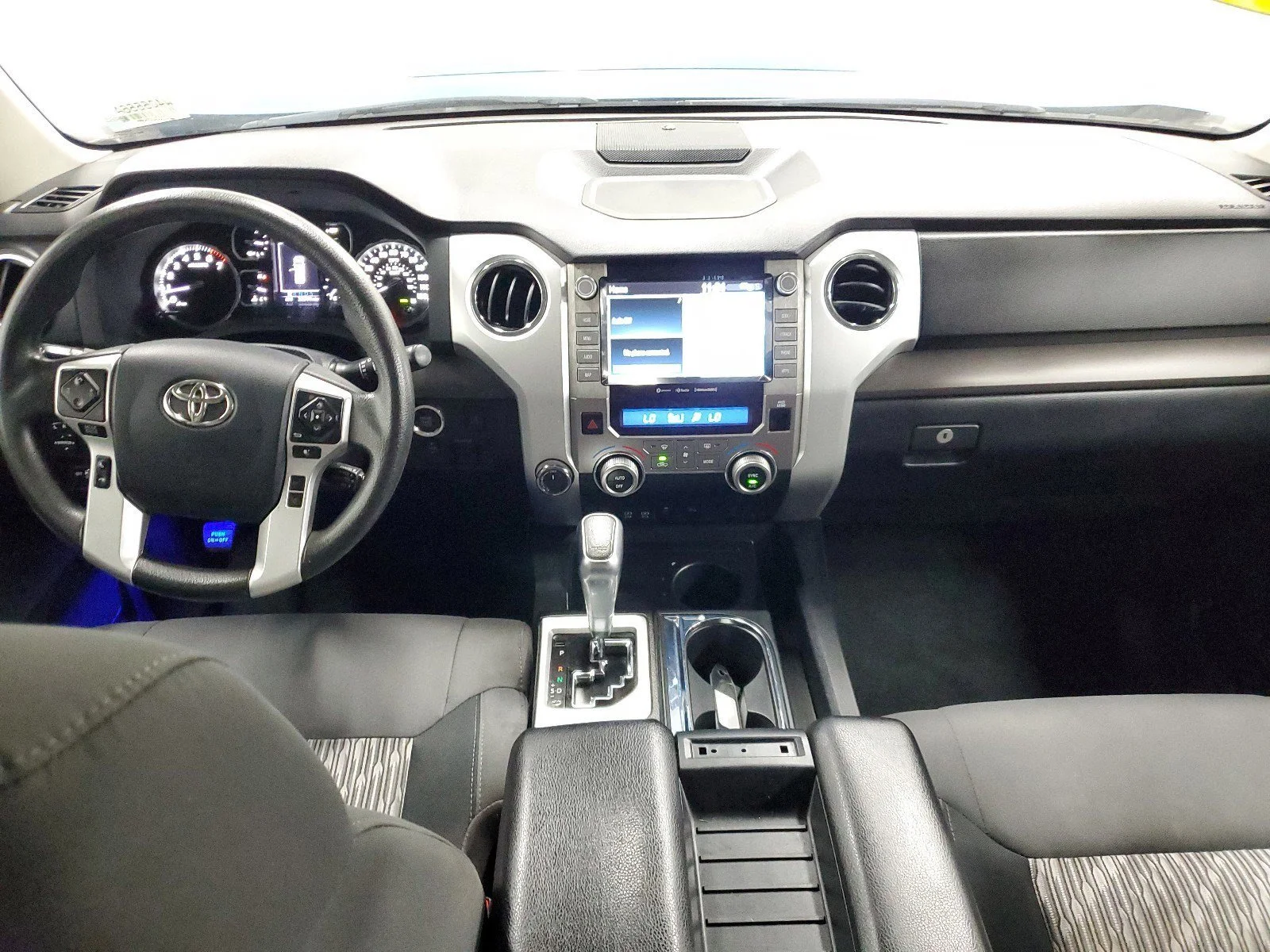 Used 2020 Cavalry Blue Toyota SR5 image 13