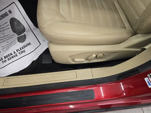 Used 2013 Ruby Red Metallic Ford SE image 34