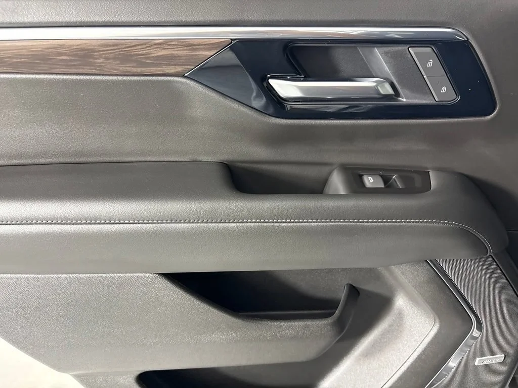 New 2026 Sterling Gray Metallic Chevrolet LT image 42