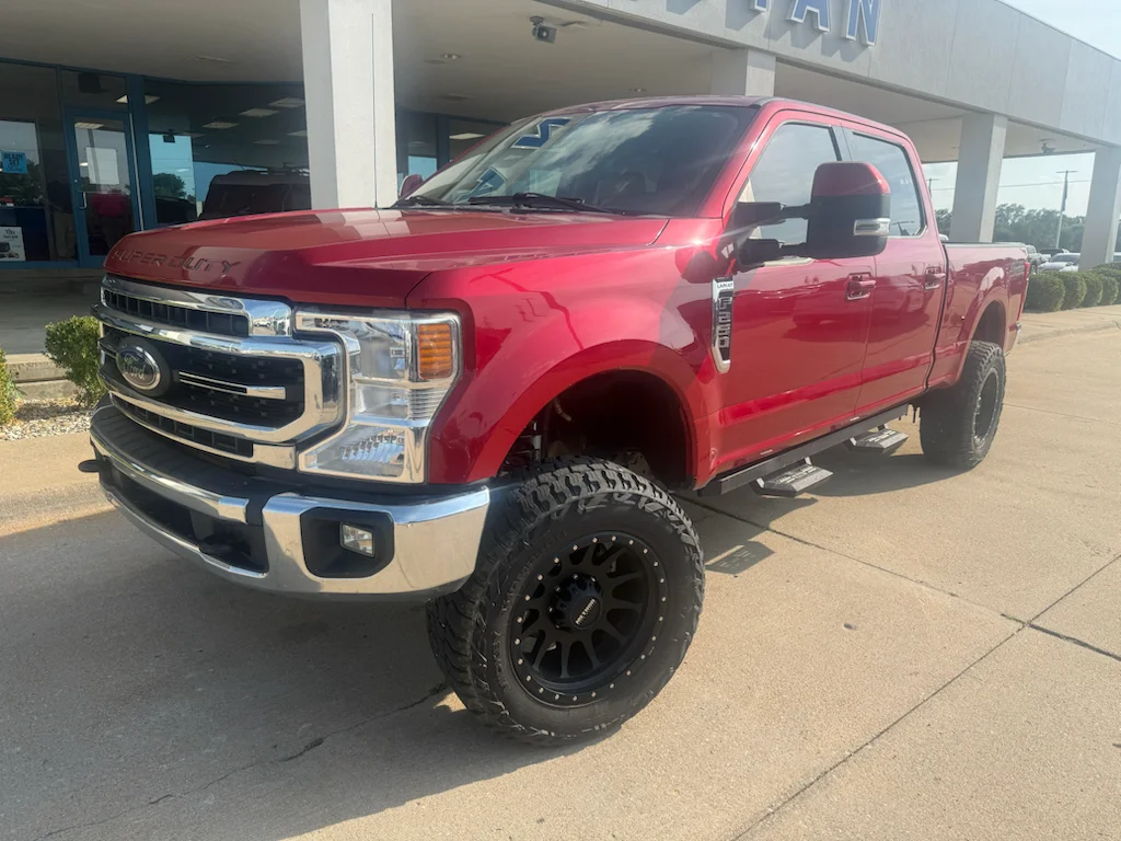 Used 2021 Rapid Red Metallic Tinted Clearcoat Ford LARIAT image 2
