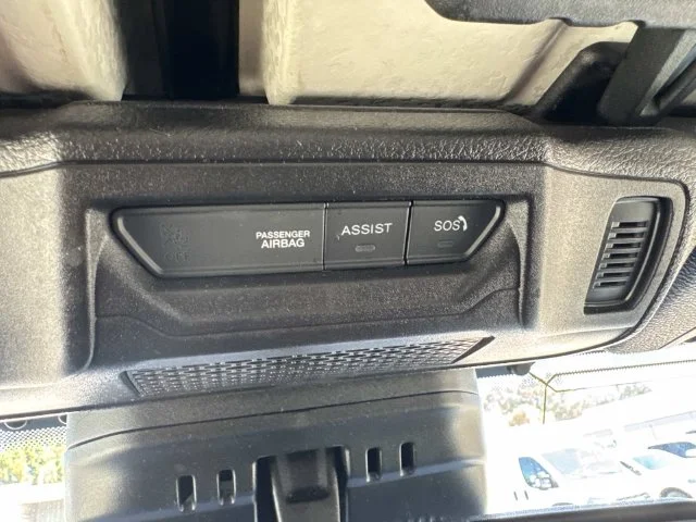 Used 2025 Black Jeep Sahara image 51