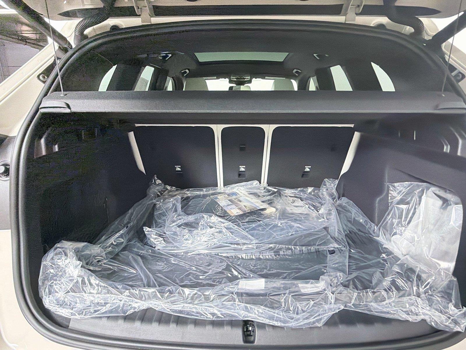New 2026 Dune Grey Metallic BMW xDrive28i image 25