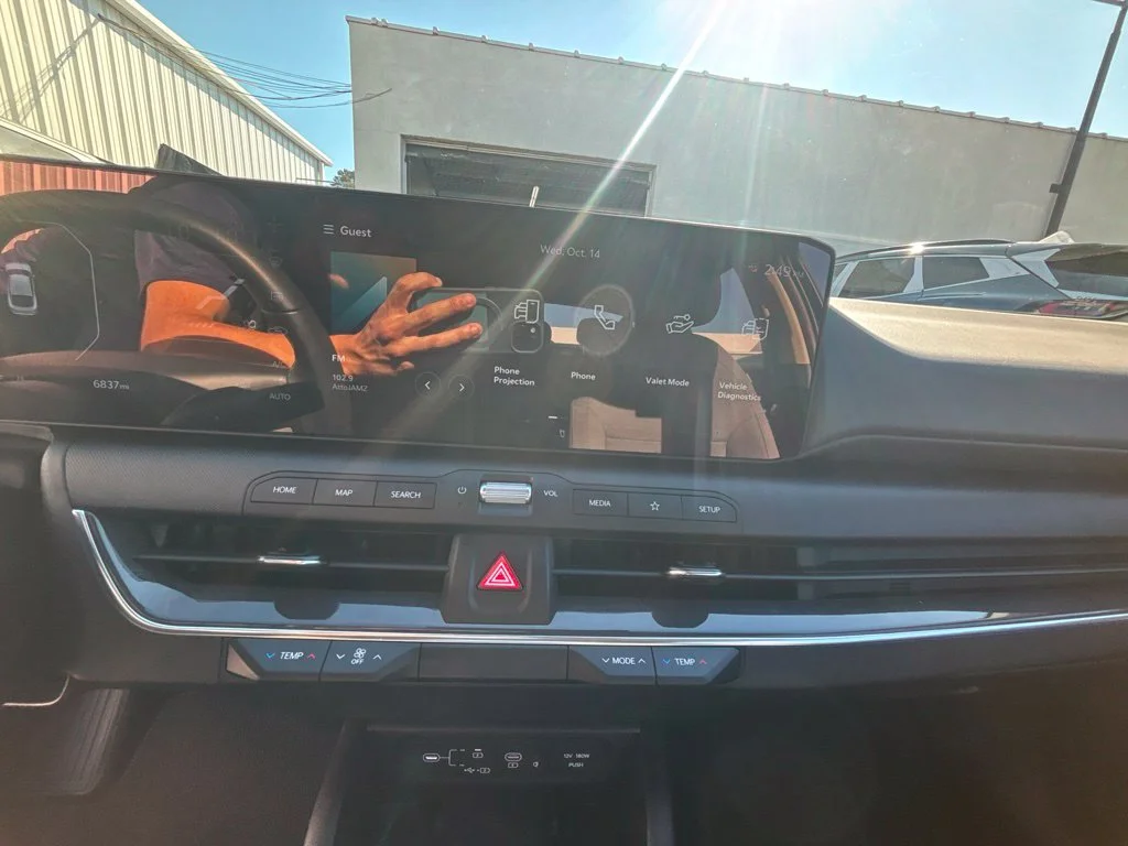 Used 2025 Blue Kia EX image 14