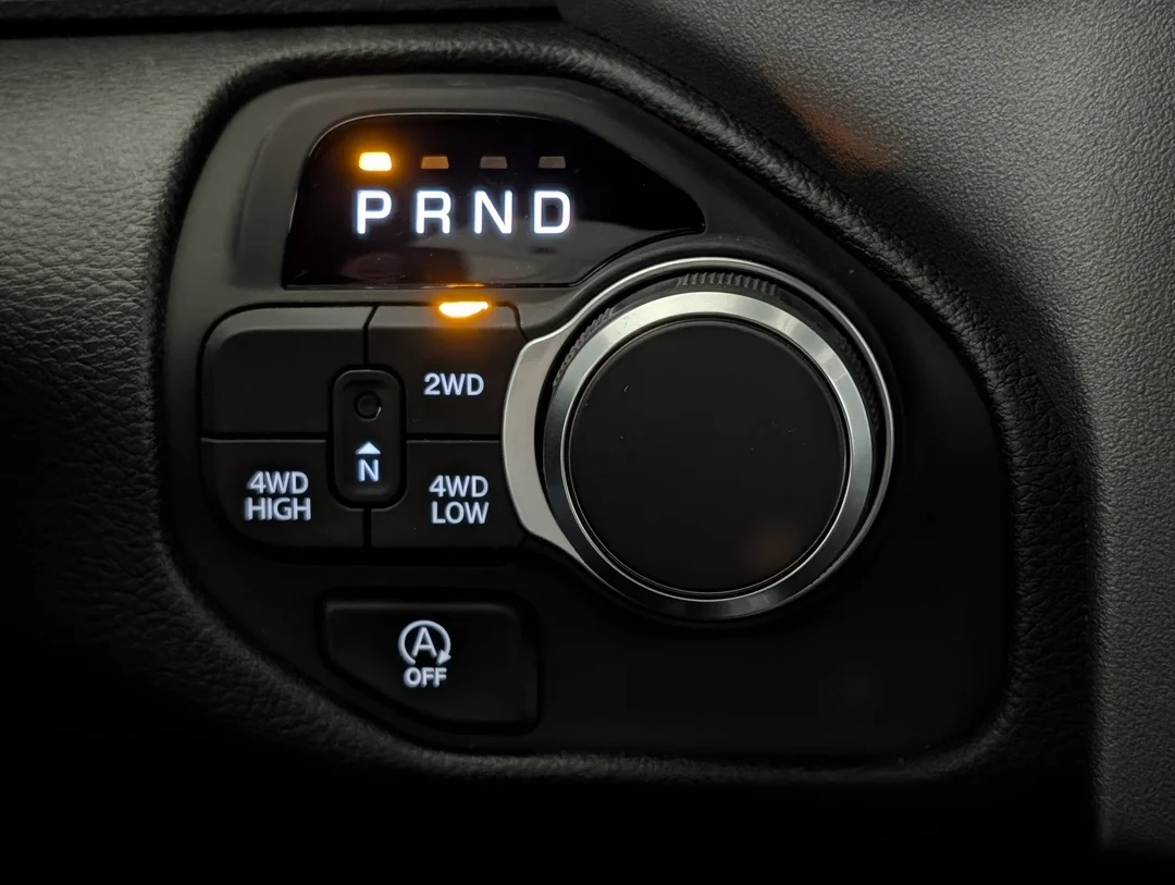 New 2026 White RAM Express - - 4x4 - Remote Start - Adaptive Cruise - Trailer Tow Package & More! image 19