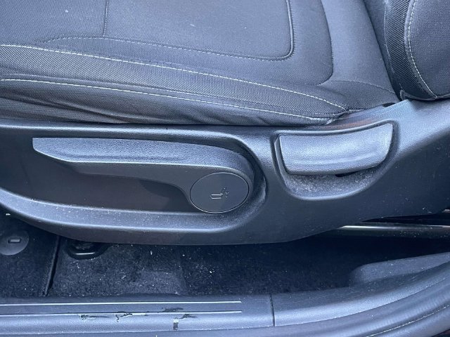 Certified Used 2023 Phantom Black Hyundai SE image 13