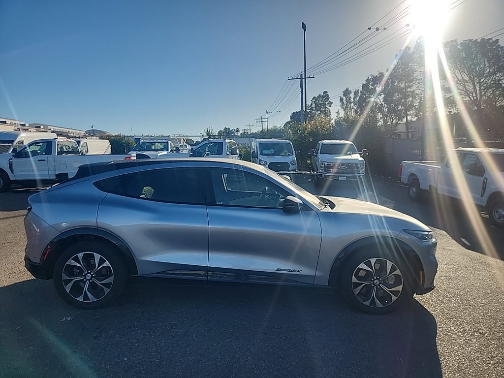 Used 2021 Silver Metallic Ford Premium image 16