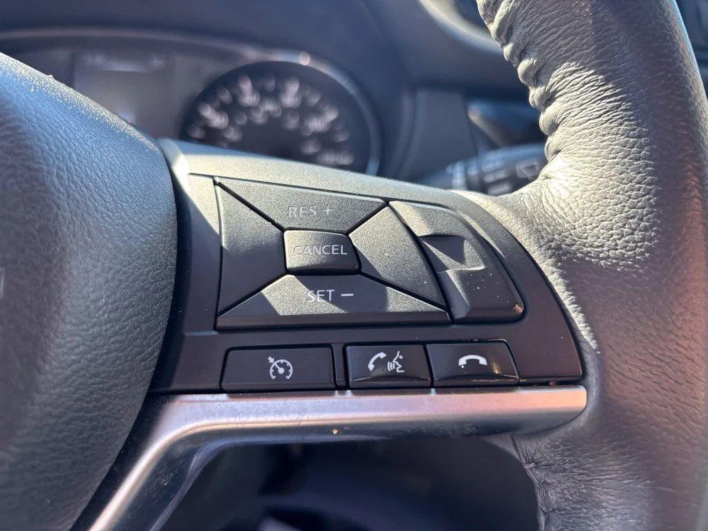 Used 2017 Blue Nissan SV image 22