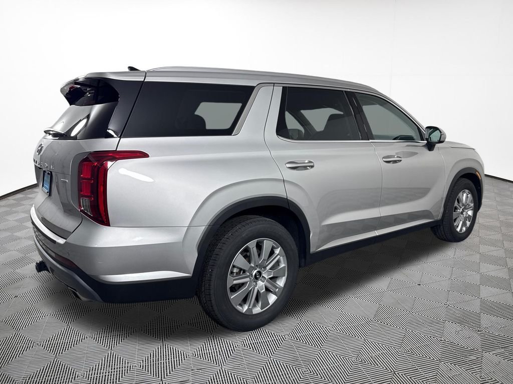Certified Used 2025 Silver Hyundai SEL image 9