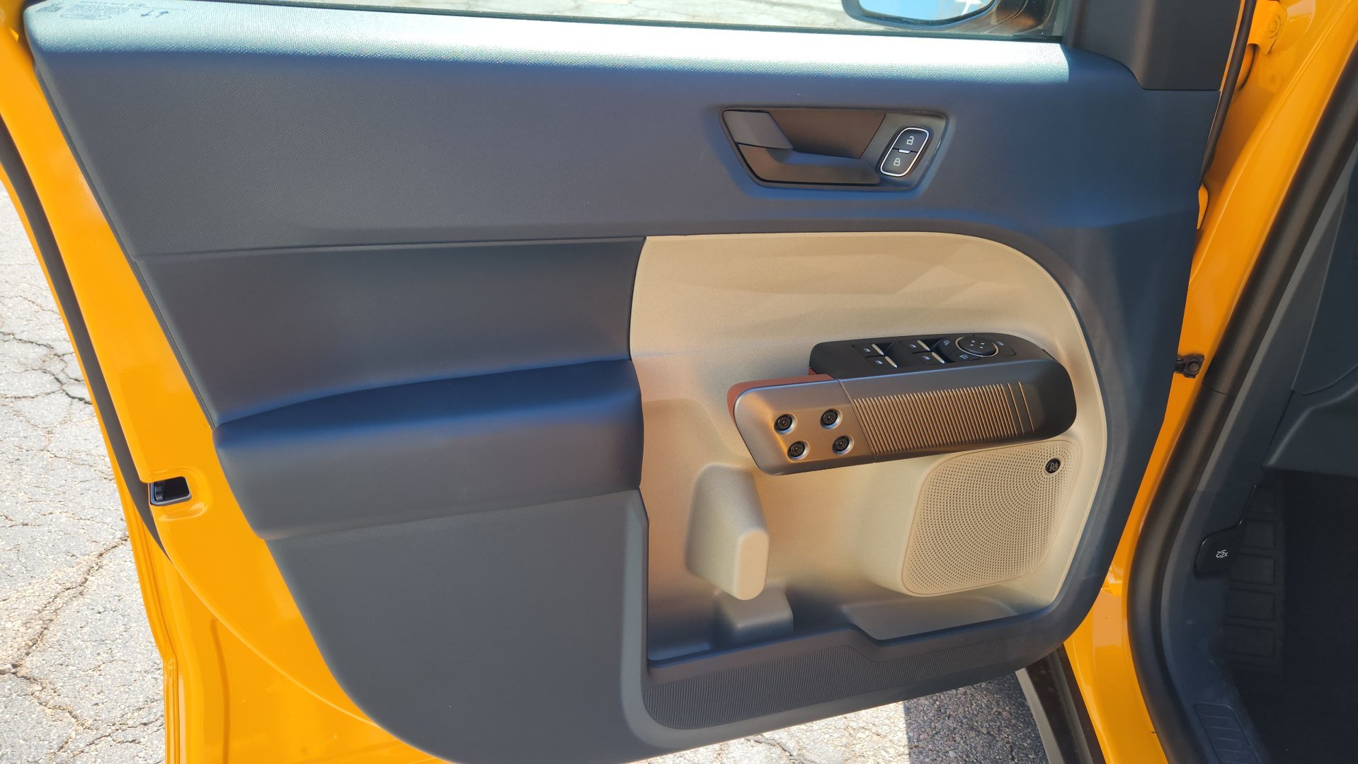 New 2026 Orange Fury Metallic Tri-Coat Ford LARIAT image 12