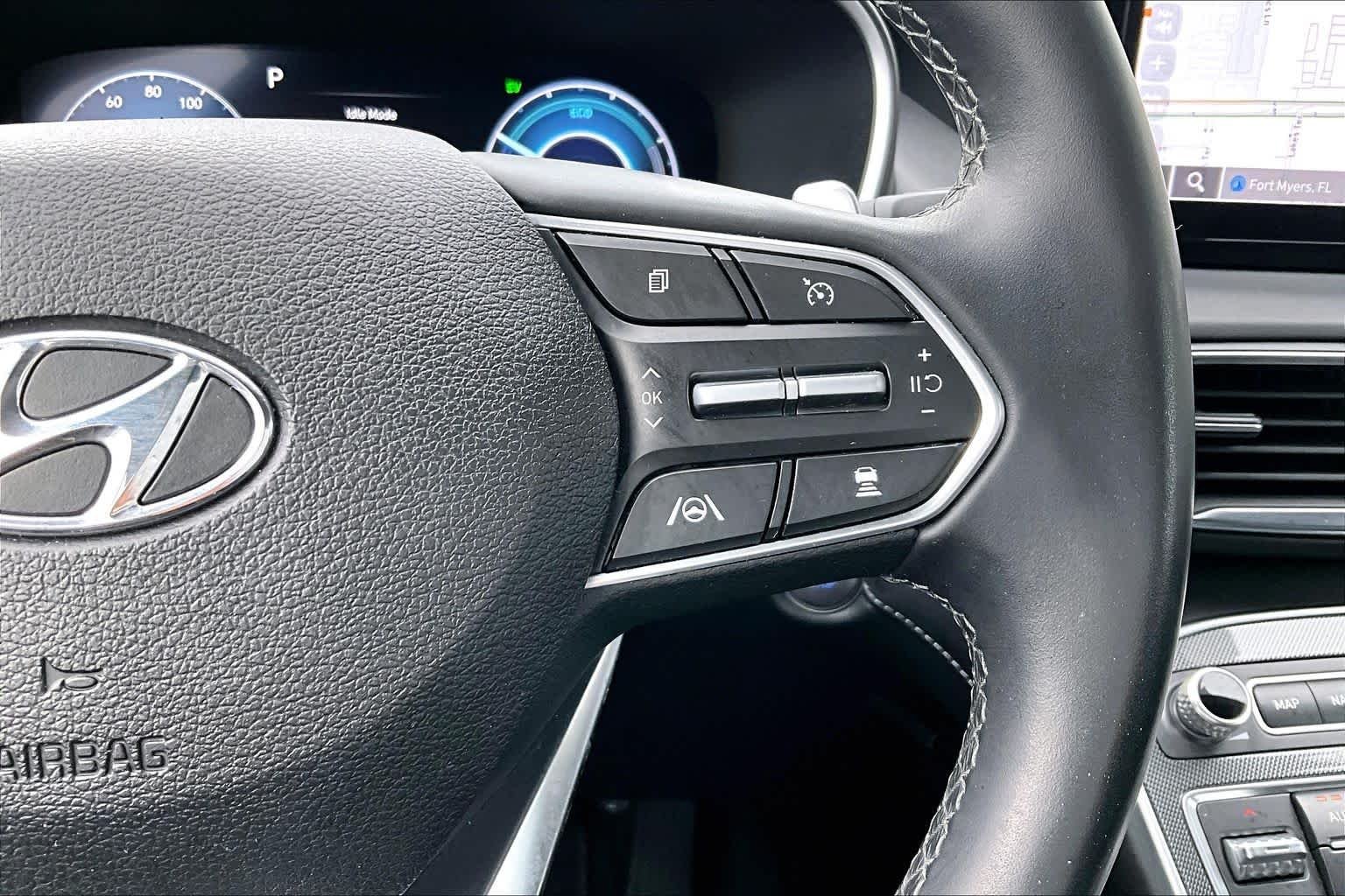 Used 2022 Quartz White Hyundai SEL Premium image 23