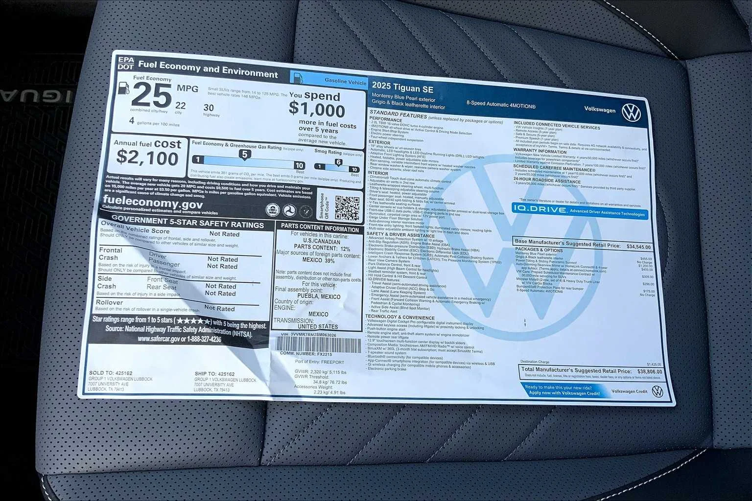 New 2025 Monterey Blue Pearl Volkswagen SE image 22