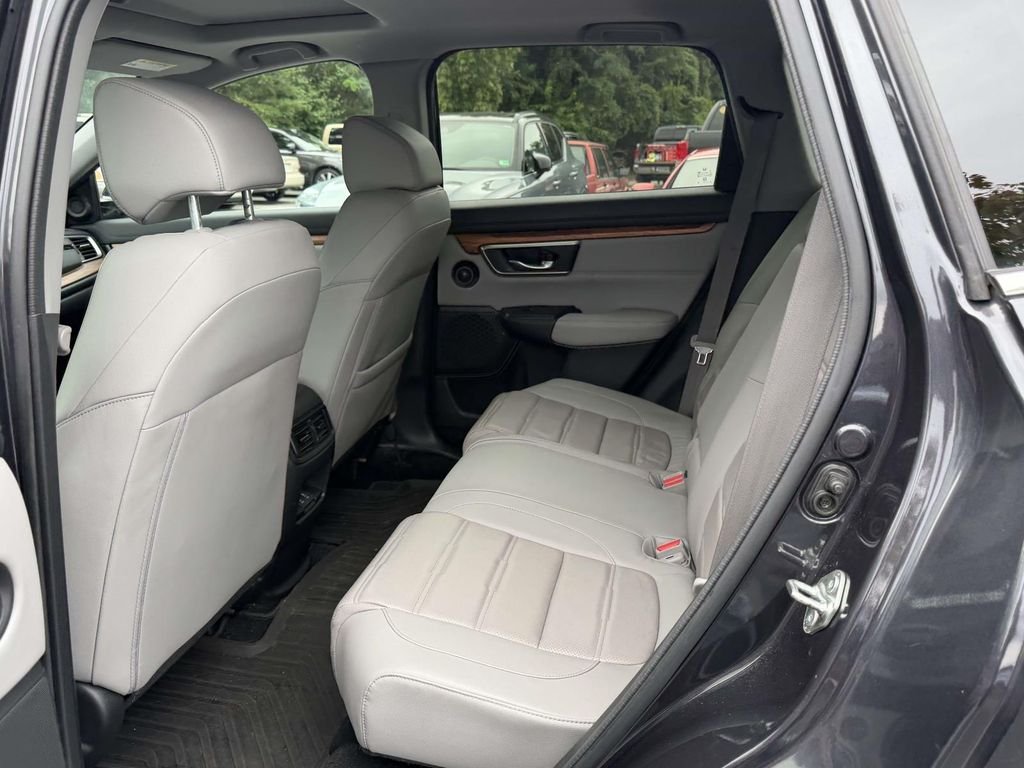 Used 2018 Gray Honda EX-L image 6