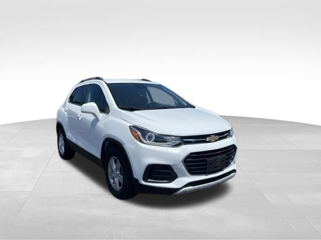 Used 2020 White Chevrolet LT image 7