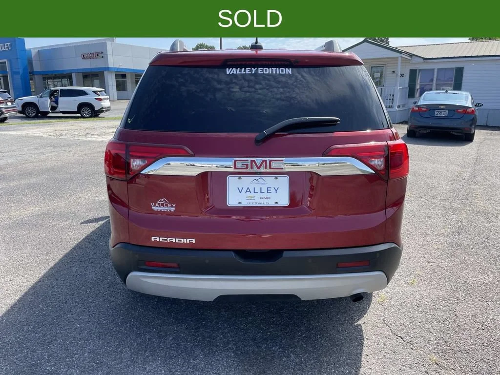 Used 2019 RED QUARTZ TINTCOAT GMC SLE image 5