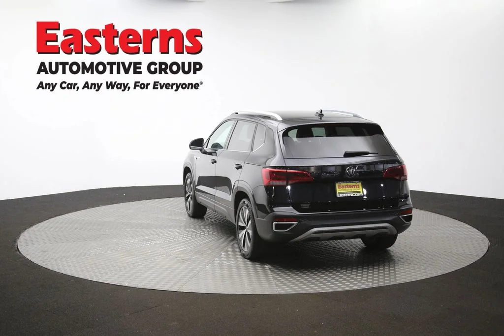 Used 2022 Black Volkswagen 1.5T SE image 62