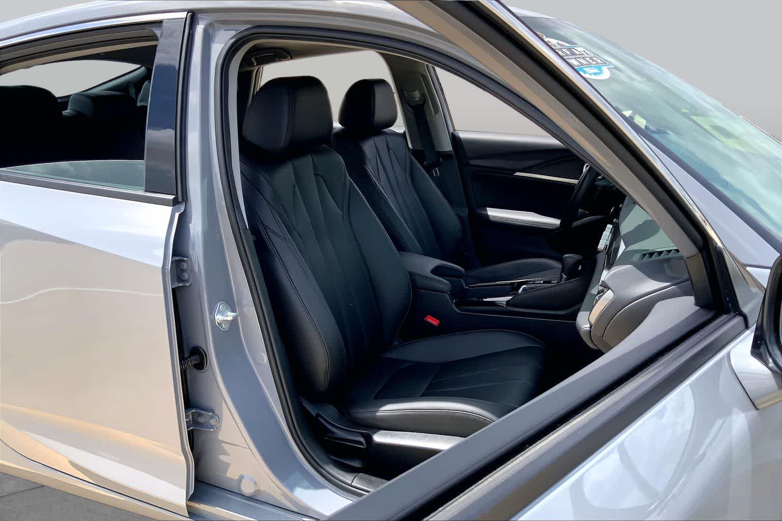 Used 2026 Urban Gray Pearl Acura  image 9