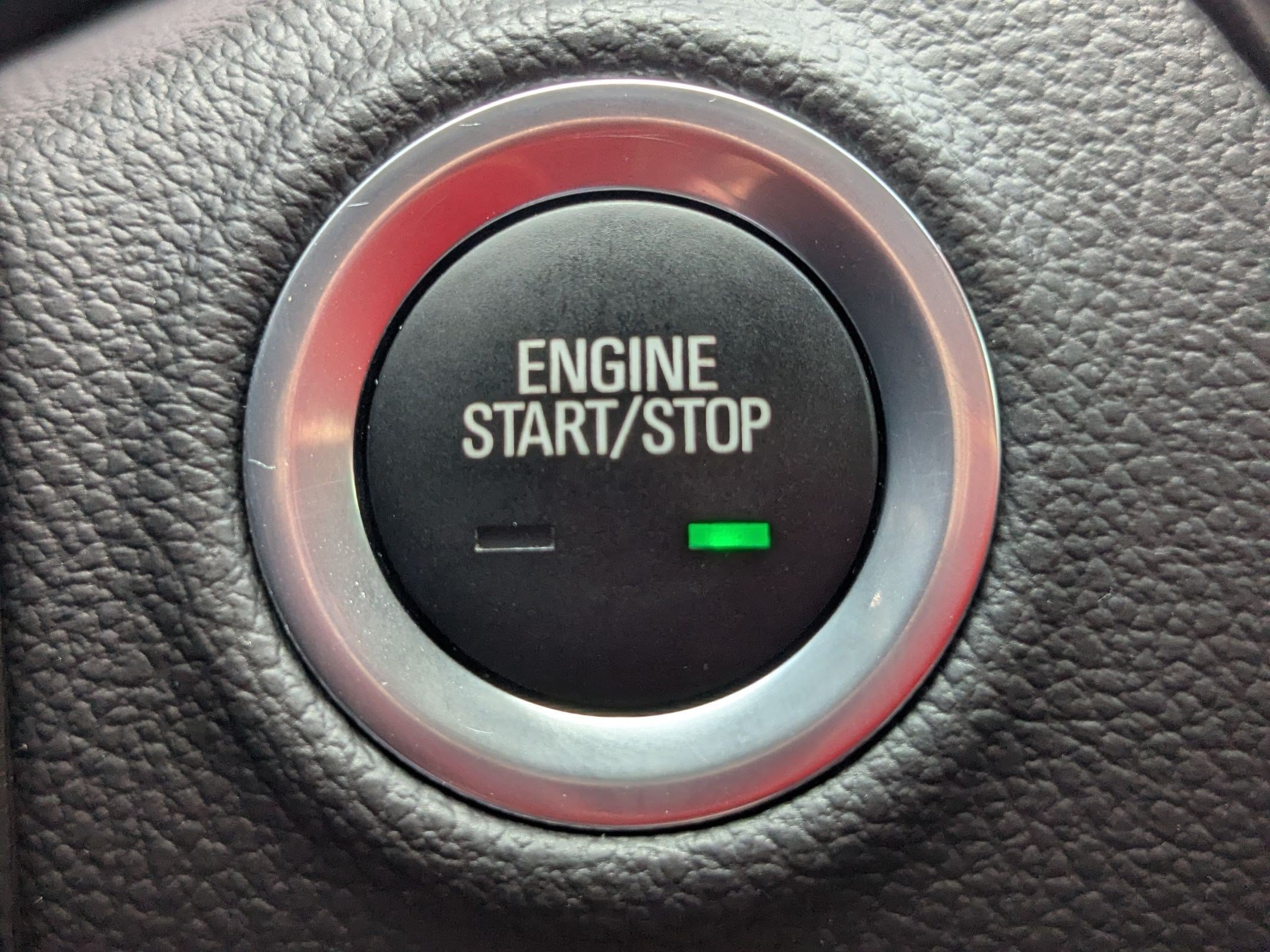 Certified Used 2020 SATIN STEEL METALLIC Buick Essence image 20