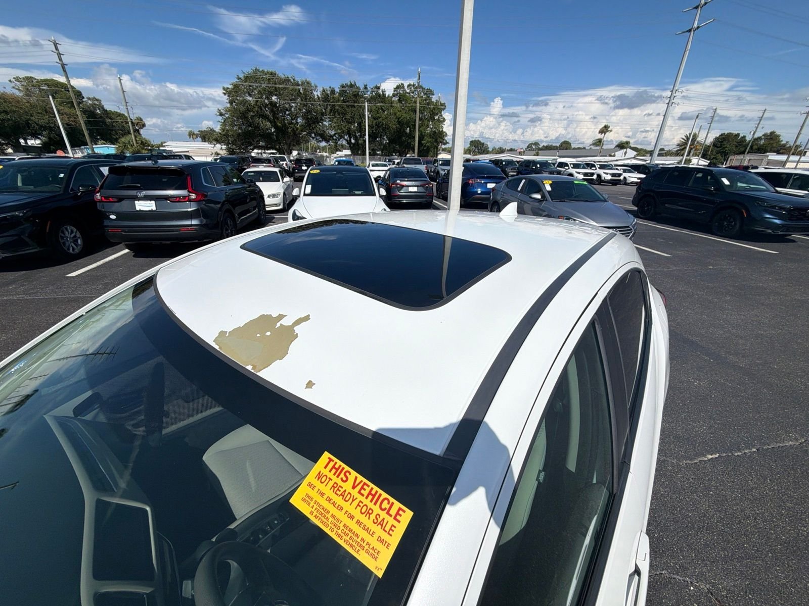 Used 2018 White Honda EX image 20