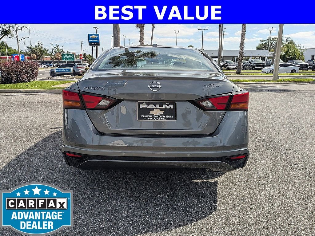 Used 2025 Gray Nissan 2.5 SV image 4