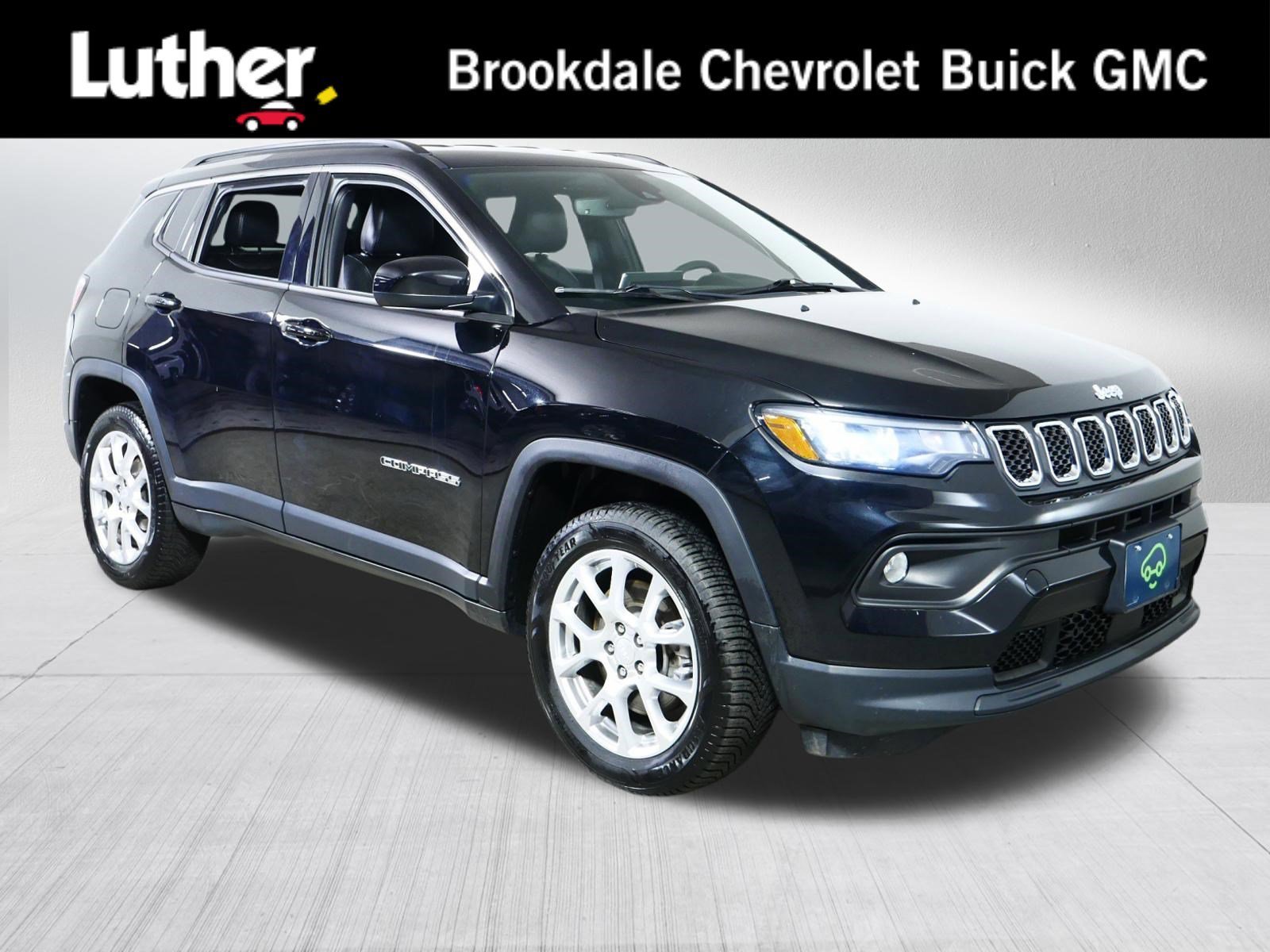 2023 Jeep Compass Latitude Lux 4X4's photo