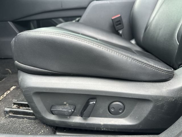 Used 2023 Gray Nissan SL image 16