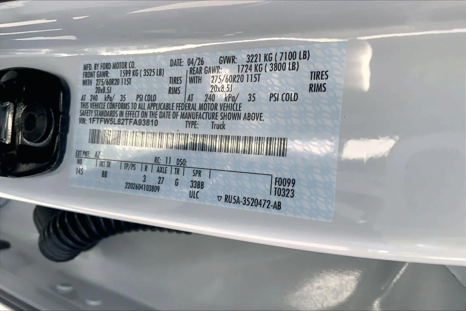 New 2026 Star White Metallic Tri-Coat Ford LARIAT image 19